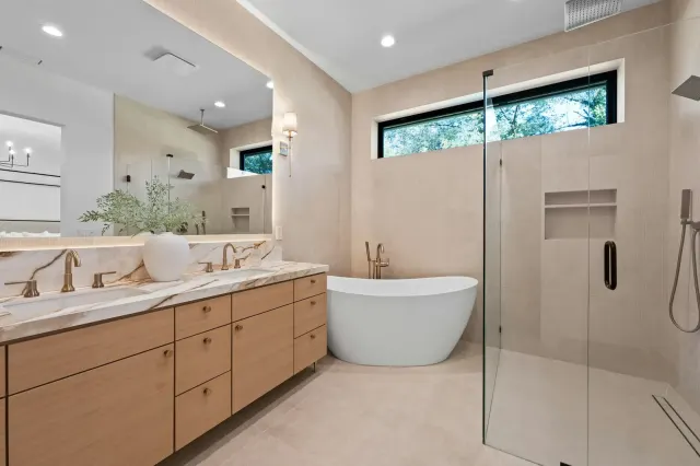 Bathroom re-pipe & fit-off